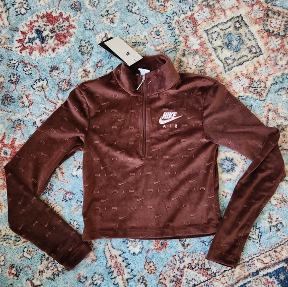 NWT ❗️ Nike Air women's veloure 1/4 zip long sleeves top bronze ( brown) size xs - Picture 9 of 9